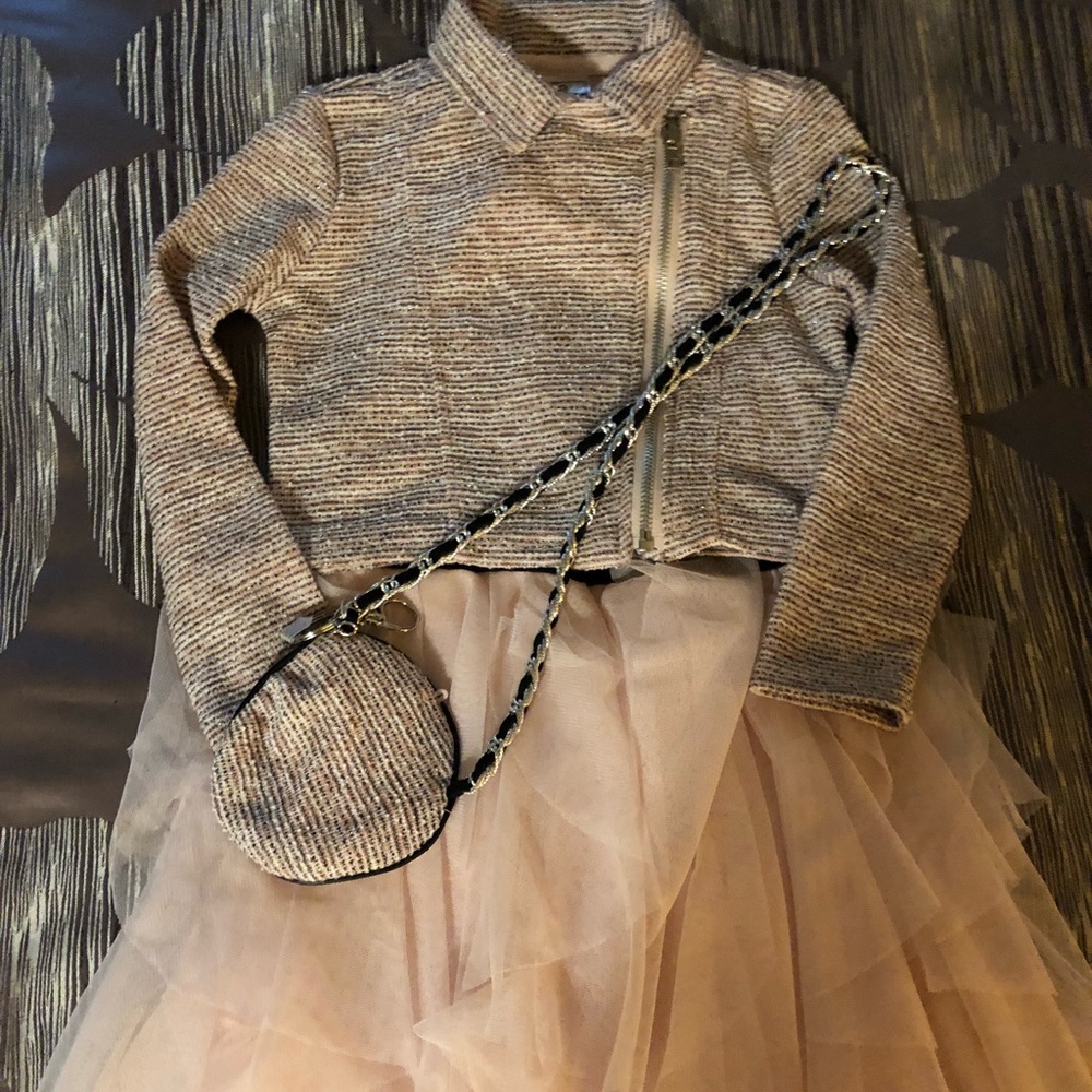 Girls dress